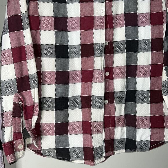 Jane Ashley plaid long sleeve button down shirt, size medium - Picture 5 of 10